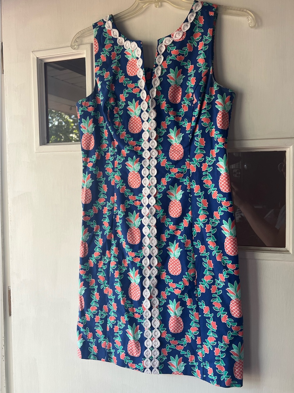 crown & ivy Navy Pineapple Print Shift Dress with White Trim size 6